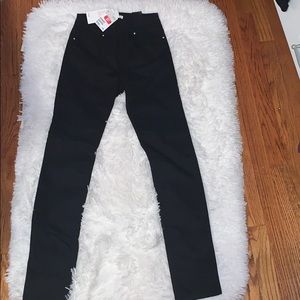 Black Skinny Jeans